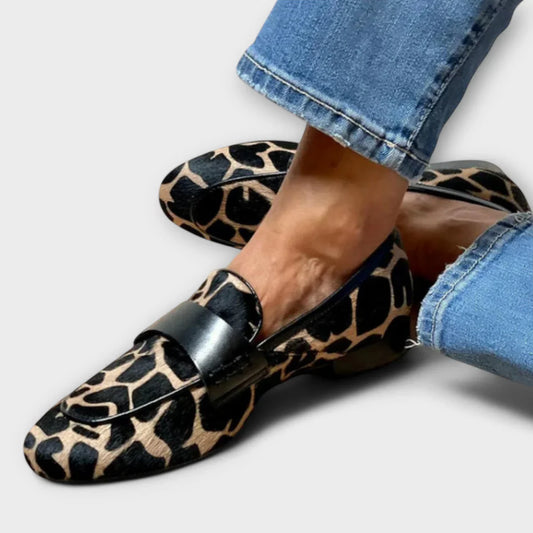 Lilova - Luipaard Loafers